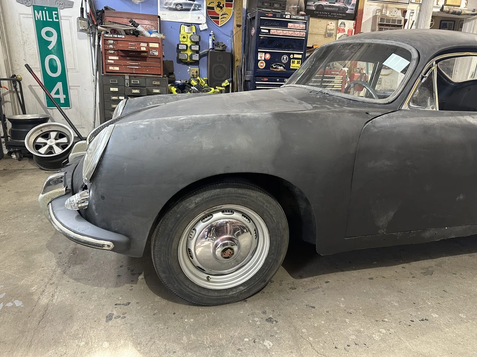 1960 Porsche 356 B - Image 8 of 31