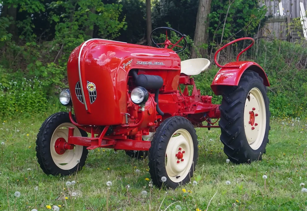 1960 Porsche Tractors - Image 2 of 6