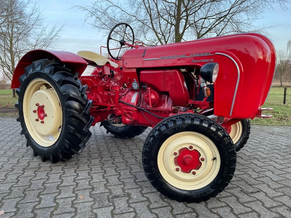 1960 Porsche Tractors - Image 2 of 31