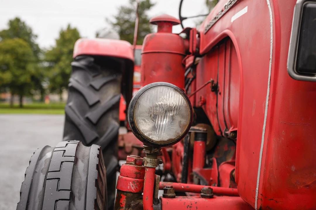 1960 Porsche Tractors - Image 19 of 31