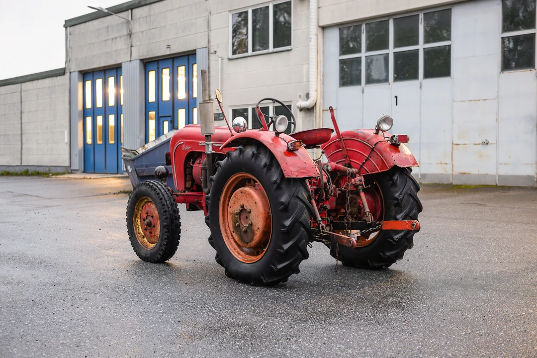 1960 Porsche Tractors - Image 12 of 31