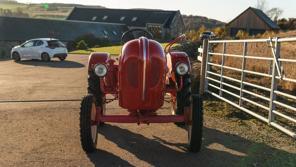 1960 Porsche Tractors - Image 8 of 30