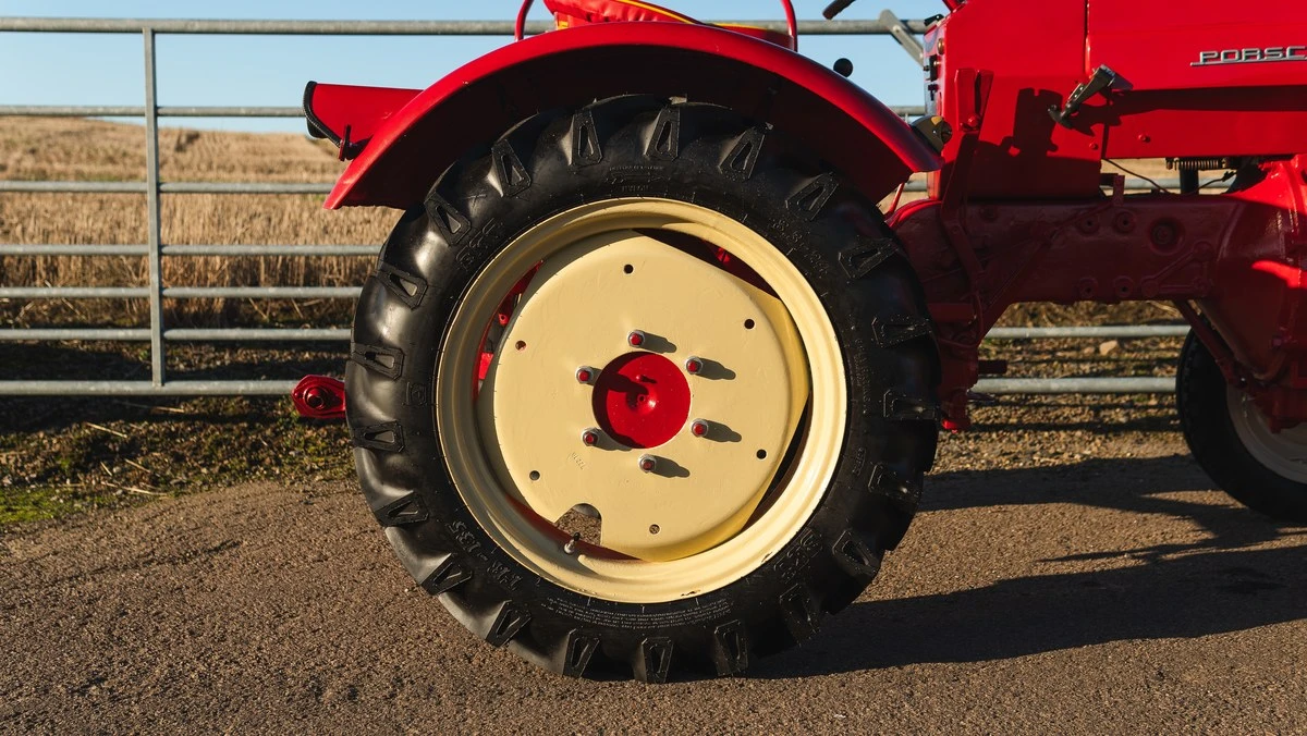 1960 Porsche Tractors - Image 14 of 30