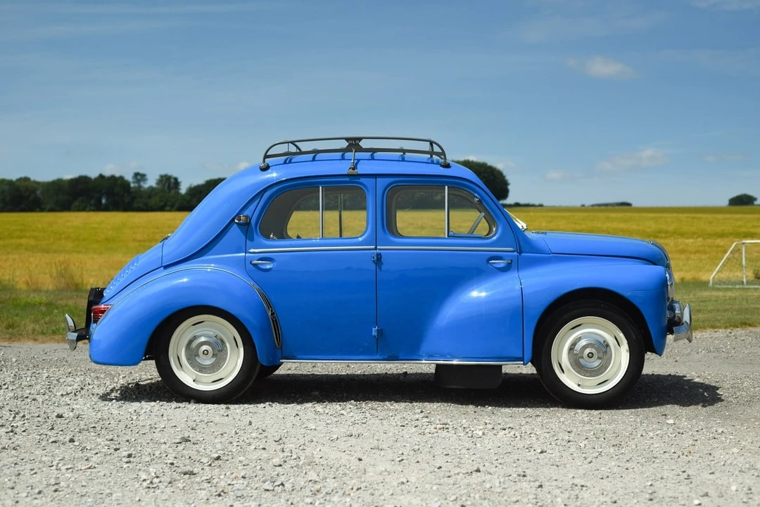 1960 Renault 4CV - Image 2 of 30