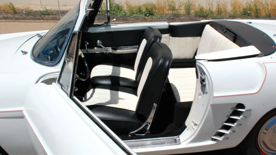 1960 Renault Caravelle - Image 7 of 10