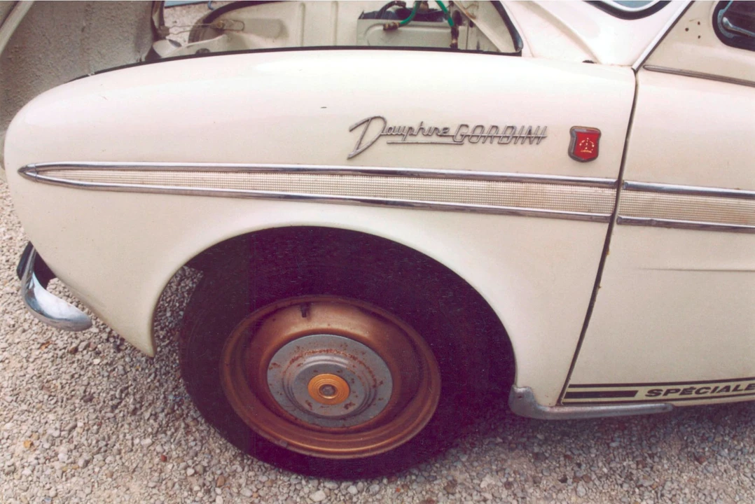 1960 Renault Dauphine - Image 2 of 2