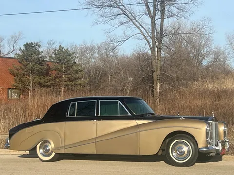 1960 Rolls-Royce Phantom V 'Rivers' Limousine by Chapron
