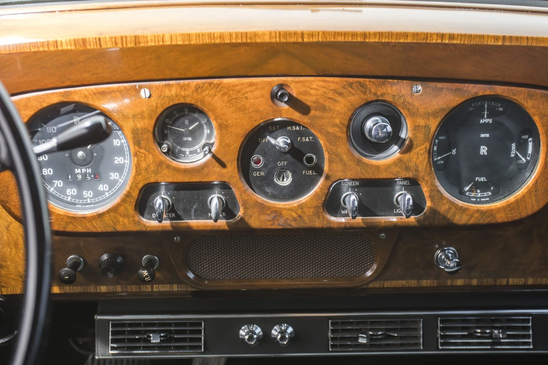 1960 Rolls-Royce Phantom V - Image 9 of 31
