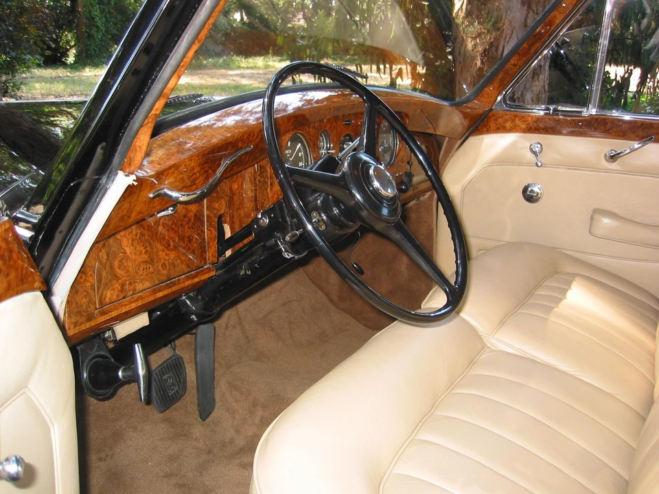 1960 Rolls-Royce Phantom V - Image 2 of 3