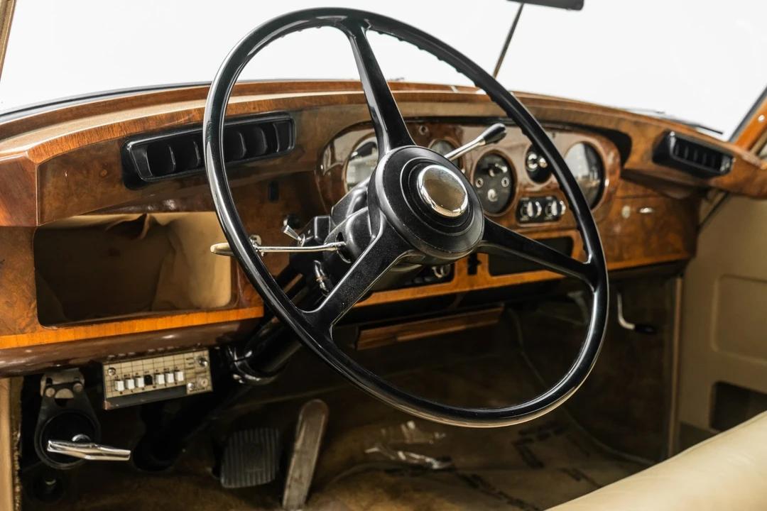 1960 Rolls-Royce Silver Cloud II - Image 13 of 21