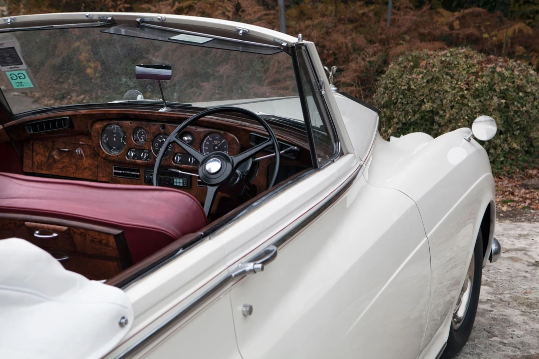 1960 Rolls-Royce Silver Cloud II - Image 9 of 29