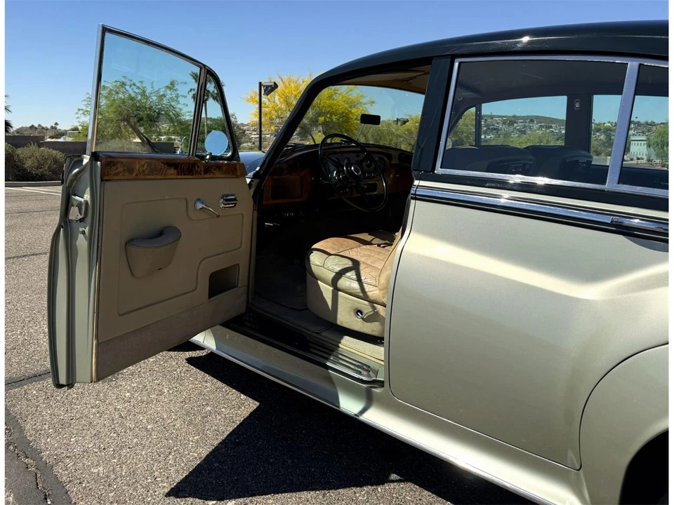 1960 Rolls-Royce Silver Cloud II - Image 27 of 31