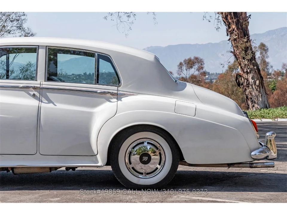 1960 Rolls-Royce Silver Cloud II - Image 16 of 31