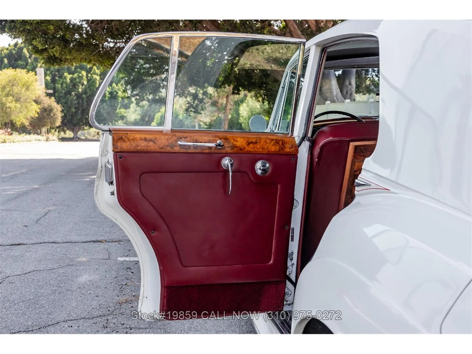 1960 Rolls-Royce Silver Cloud II - Image 22 of 31