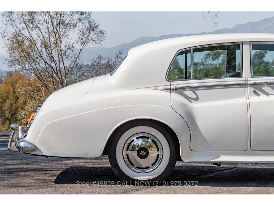 1960 Rolls-Royce Silver Cloud II - Image 13 of 31