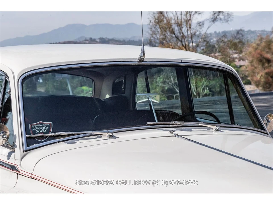 1960 Rolls-Royce Silver Cloud II - Image 11 of 31