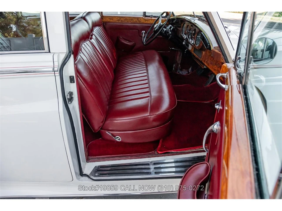 1960 Rolls-Royce Silver Cloud II - Image 29 of 31