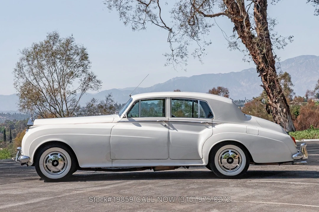 1960 Rolls-Royce Silver Cloud II - Image 16 of 31