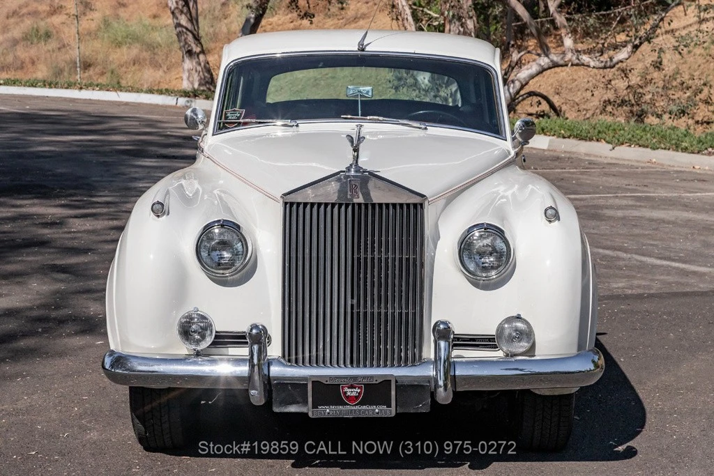 1960 Rolls-Royce Silver Cloud II - Image 2 of 24