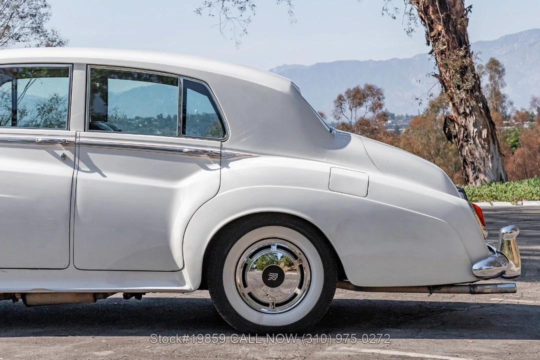 1960 Rolls-Royce Silver Cloud II - Image 18 of 31