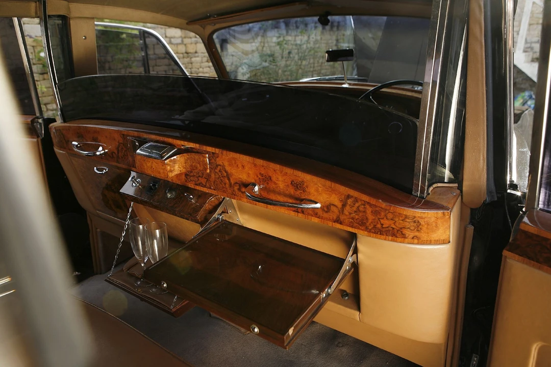 1960 Rolls-Royce Silver Cloud II - Image 6 of 11