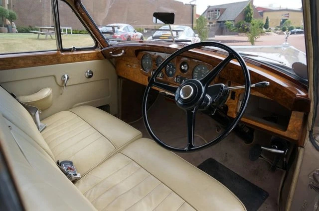 1960 Rolls-Royce Silver Cloud II - Image 4 of 7