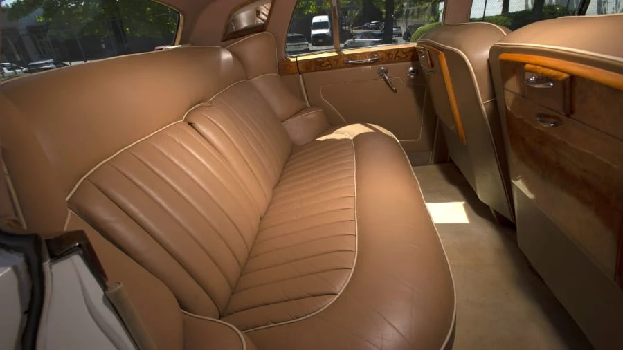1960 Rolls-Royce Silver Cloud II - Image 9 of 31