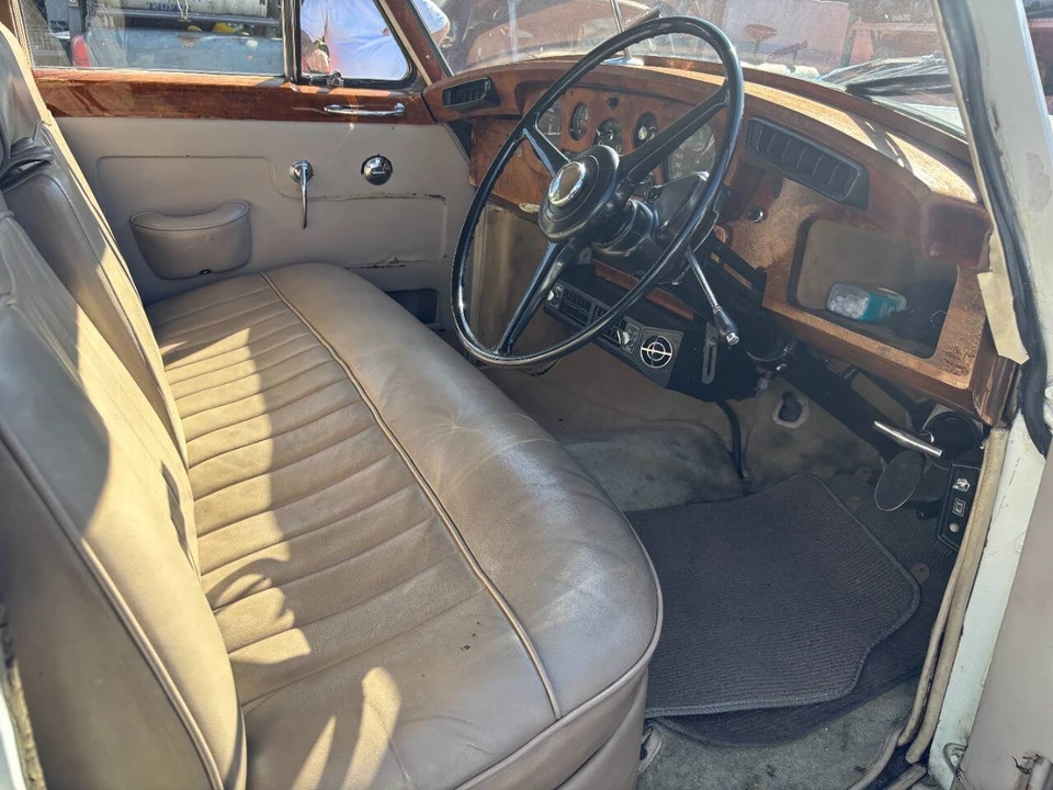 1960 Rolls-Royce Silver Cloud II - Image 5 of 17