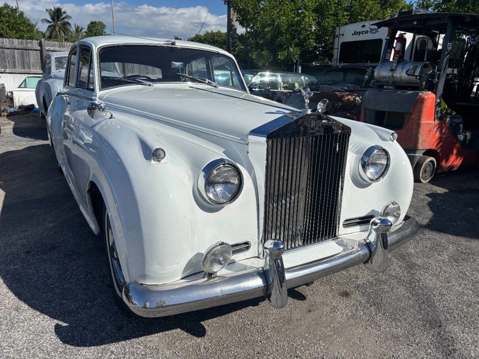 1960 Rolls-Royce Silver Cloud II - Image 2 of 17