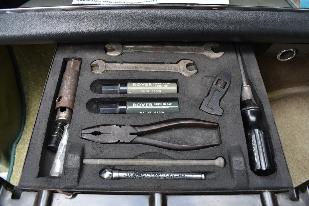 1960 Rover - Image 9 of 30