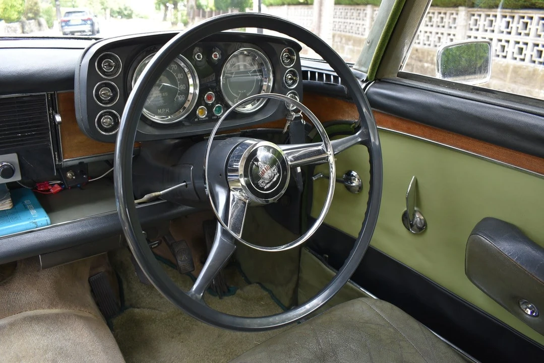 1960 Rover - Image 7 of 30