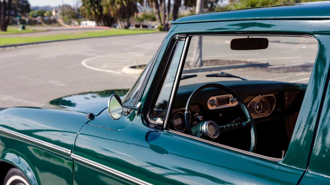 1960 Studebaker Lark - Image 14 of 31