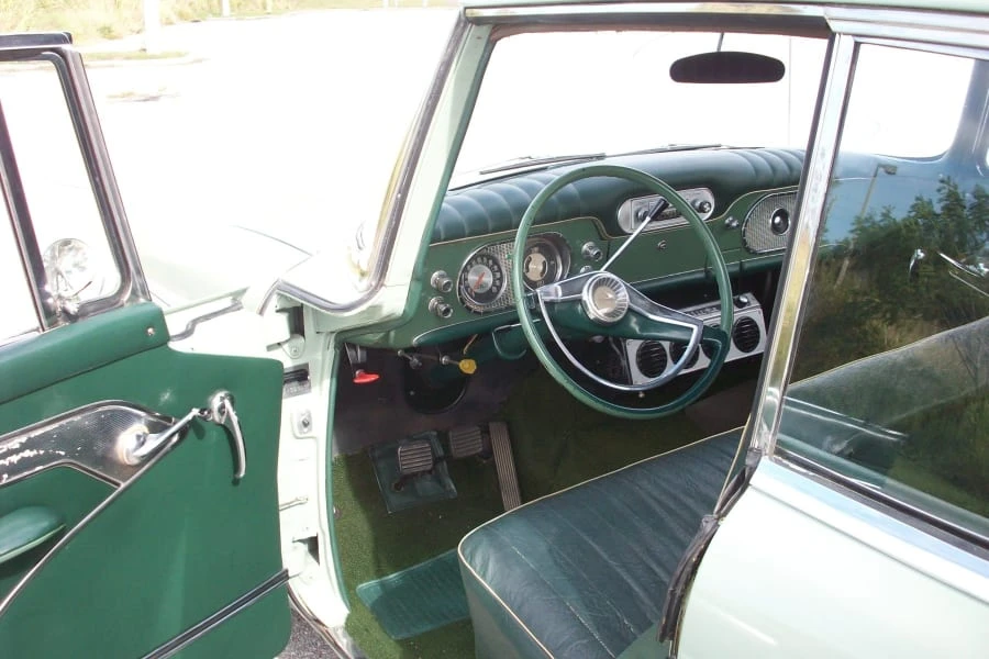 1960 Studebaker Lark - Image 3 of 9