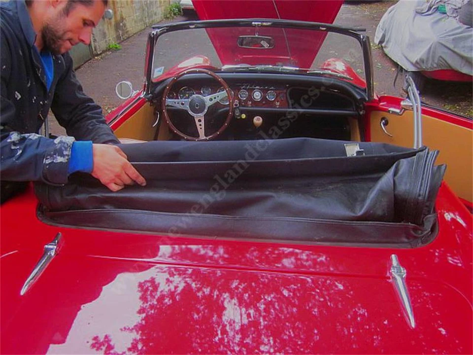 1960 Sunbeam Alpine Series I - Image 22 of 31