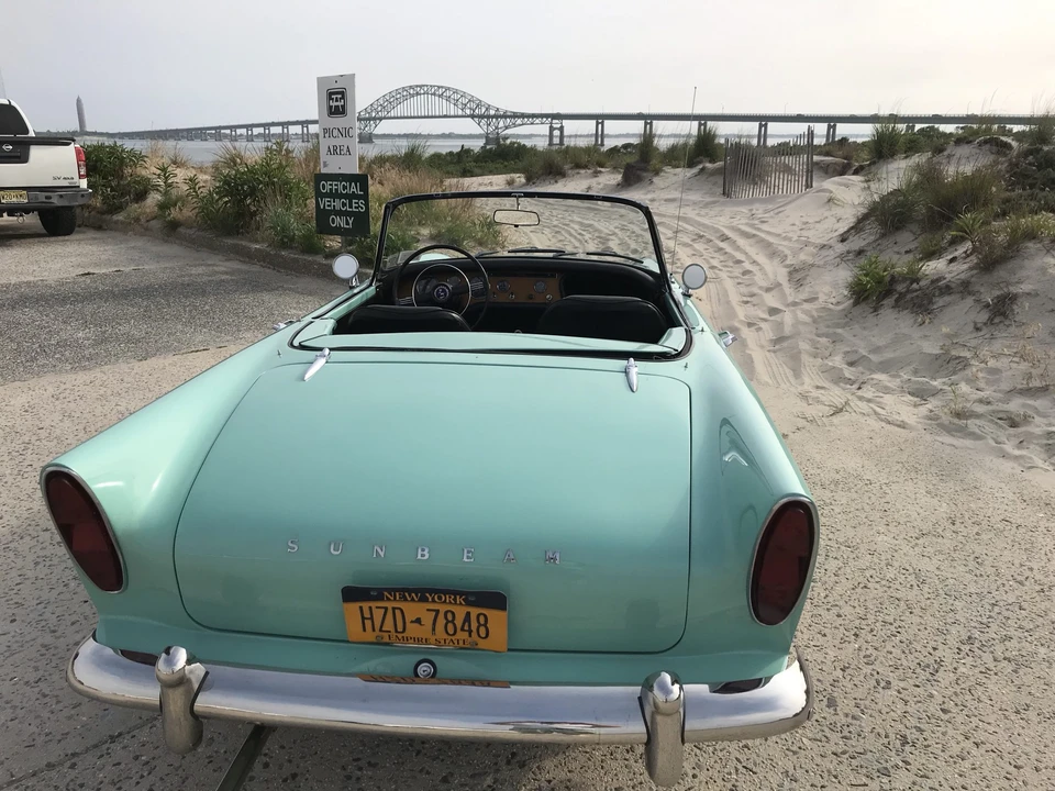 1960 Sunbeam Alpine - Image 7 of 31