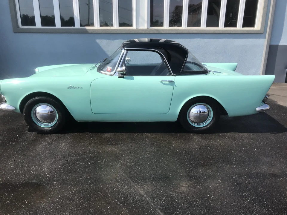 1960 Sunbeam Alpine - Image 18 of 31