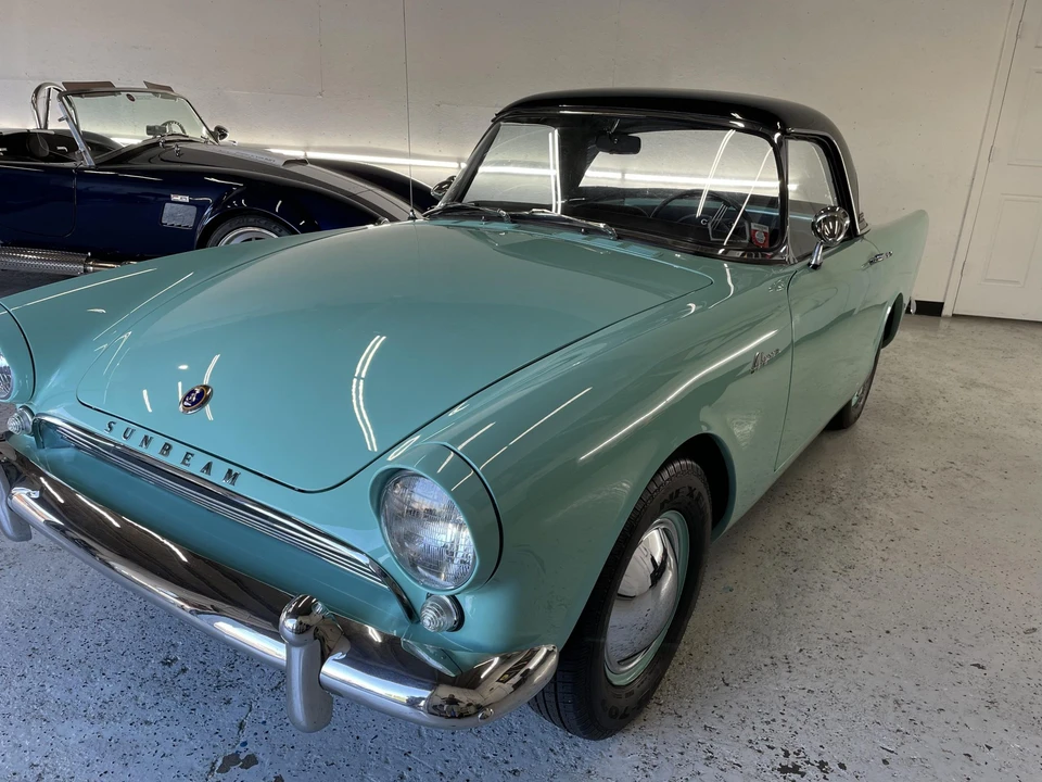 1960 Sunbeam Alpine - Image 13 of 31