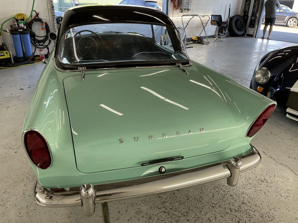 1960 Sunbeam Alpine - Image 22 of 31