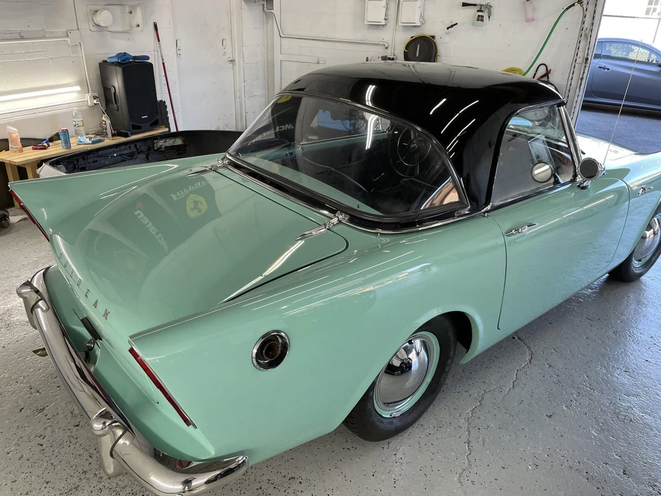 1960 Sunbeam Alpine - Image 24 of 31