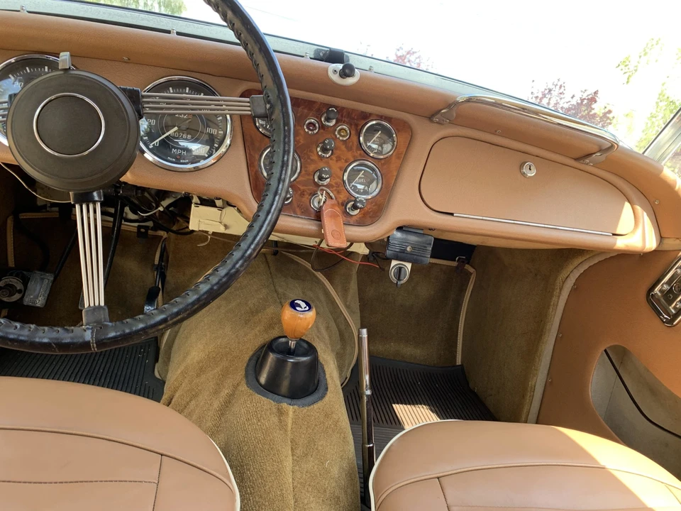 1960 Triumph TR3A - Image 27 of 31