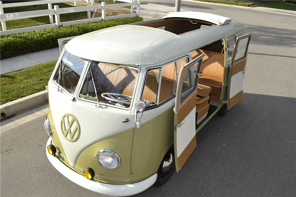1960 Volkswagen Split-Window Bus - Image 2 of 5