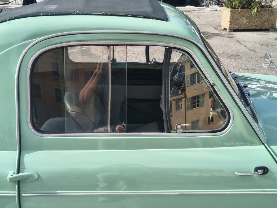 1960 Vespa 400 - Image 23 of 30