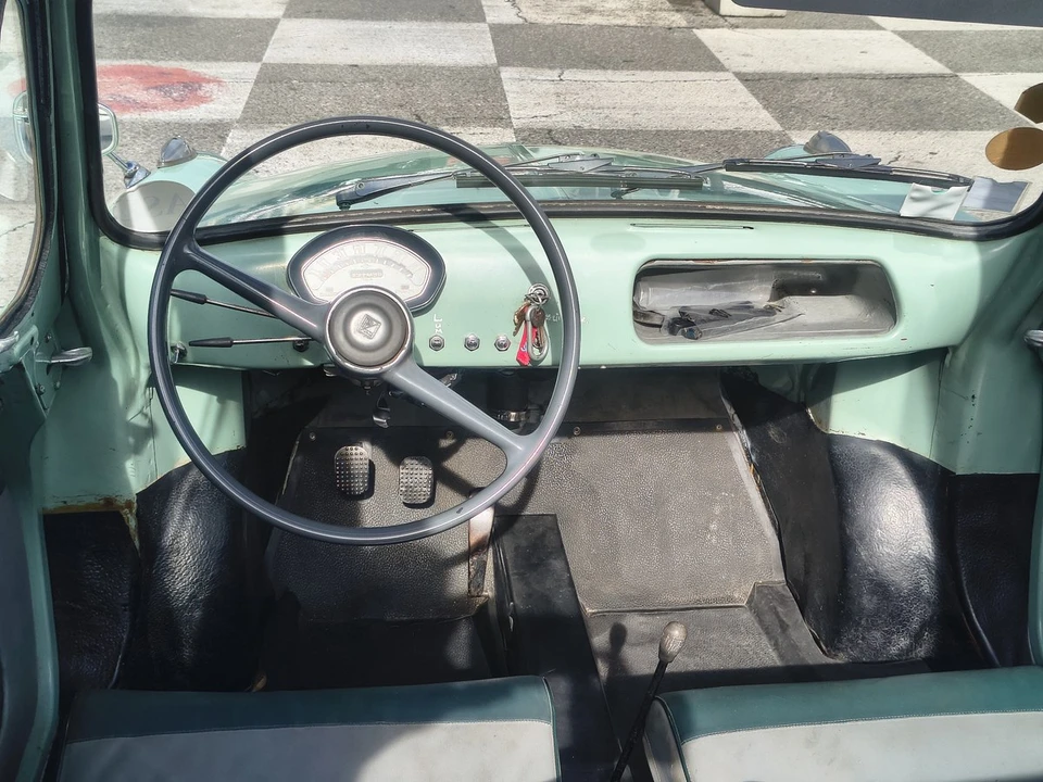 1960 Vespa 400 - Image 14 of 30