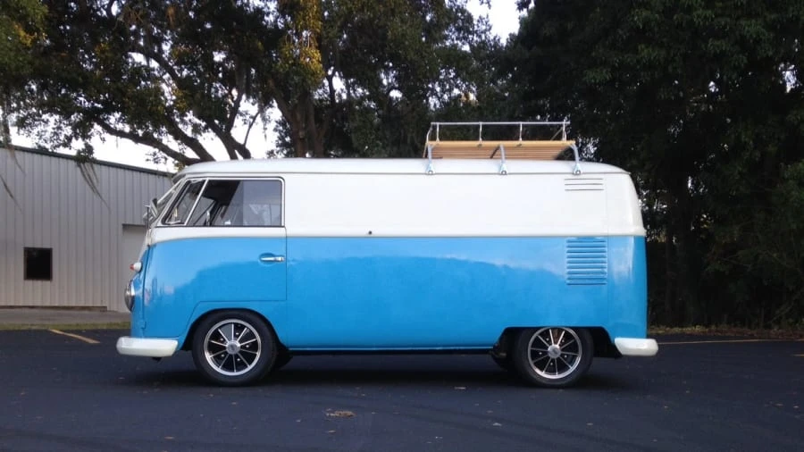 1960 Volkswagen Split-Window Bus - Image 2 of 10