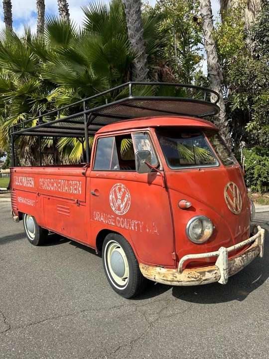 1960 Volkswagen Split-Window Bus - Image 7 of 21