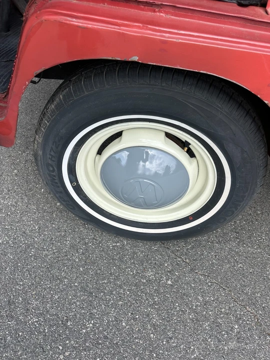 1960 Volkswagen Split-Window Bus - Image 18 of 21