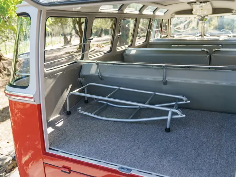 1960 Volkswagen Split-Window Bus - Image 26 of 31