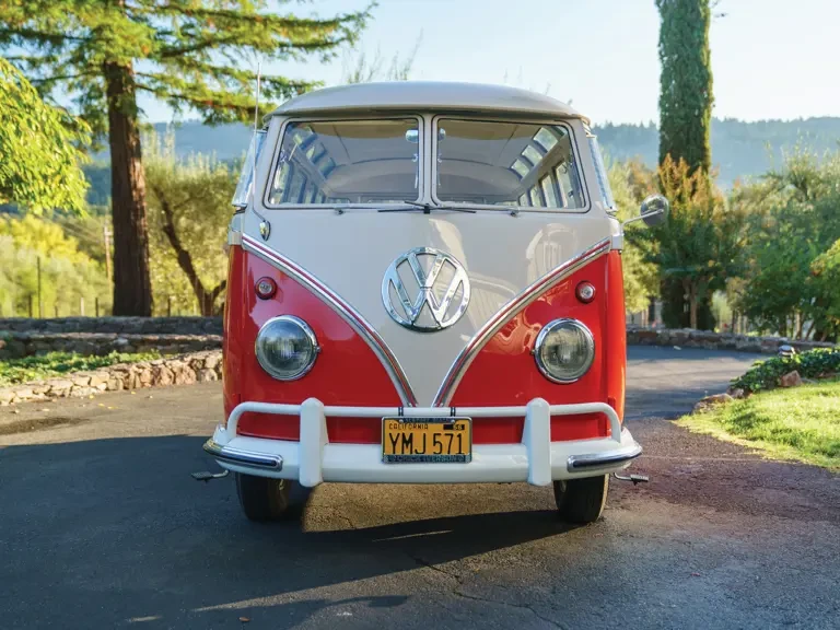 1960 Volkswagen Split-Window Bus - Image 8 of 31