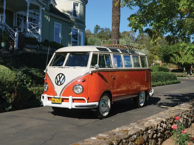 1960 Volkswagen Split-Window Bus - Image 2 of 31