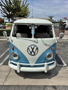 1960 Volkswagen Split Window Bus